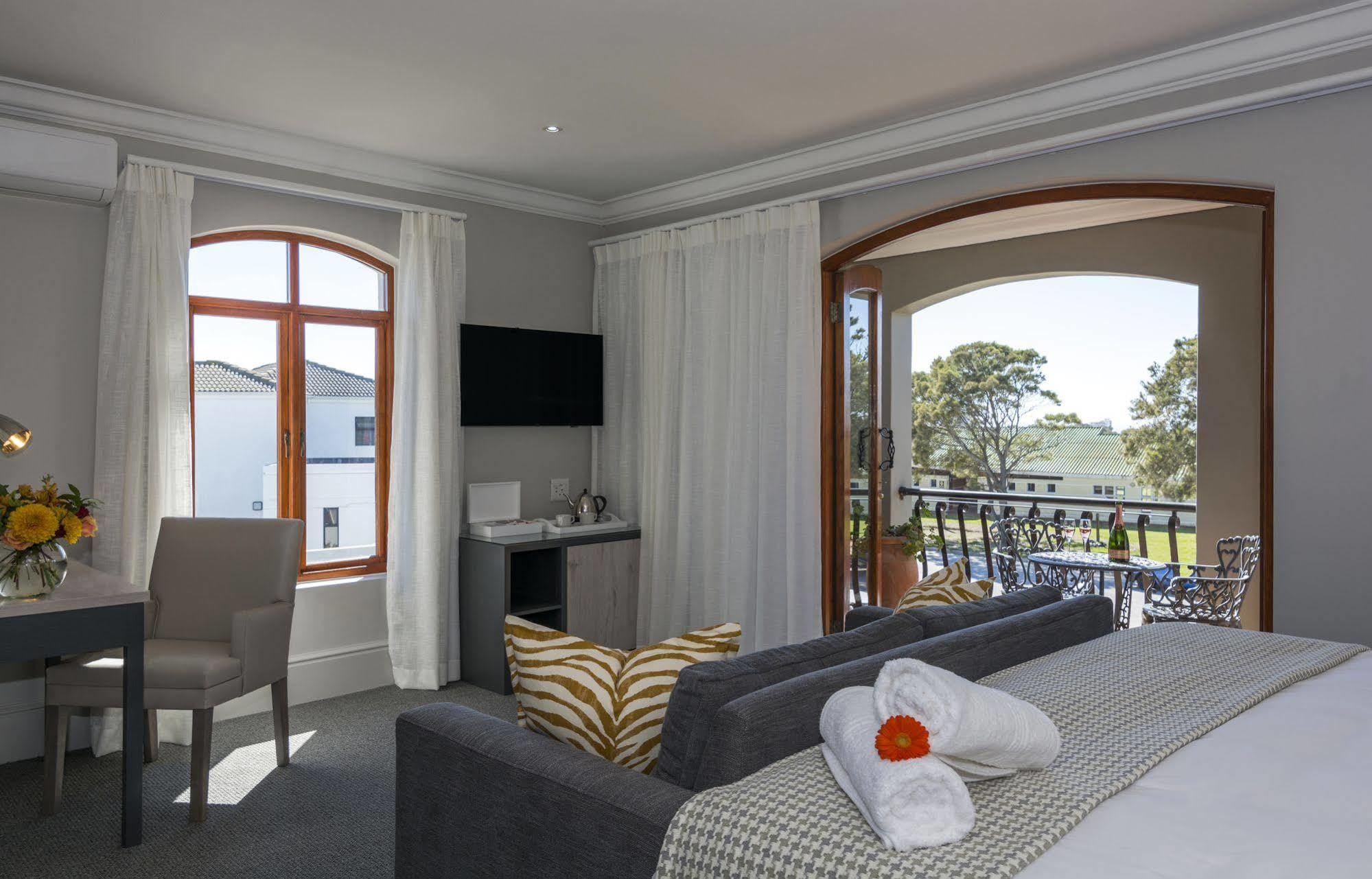 Villa Tuscana By Mantis Port Elizabeth Exterior foto