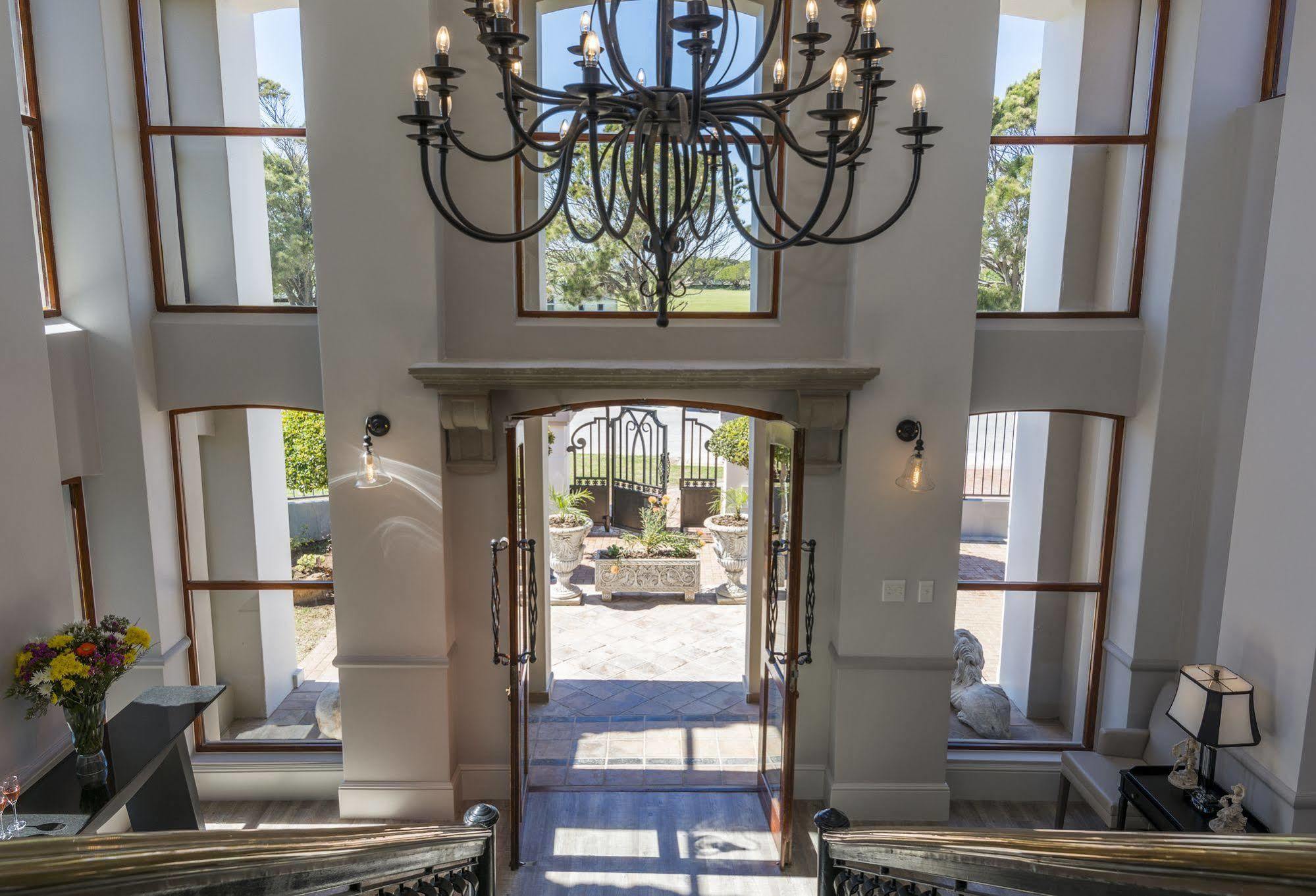 Villa Tuscana By Mantis Port Elizabeth Exterior foto